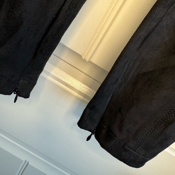 Zara Faux Suede Mid Rise Leggings With Zipper Closure - Picture 3 of 6